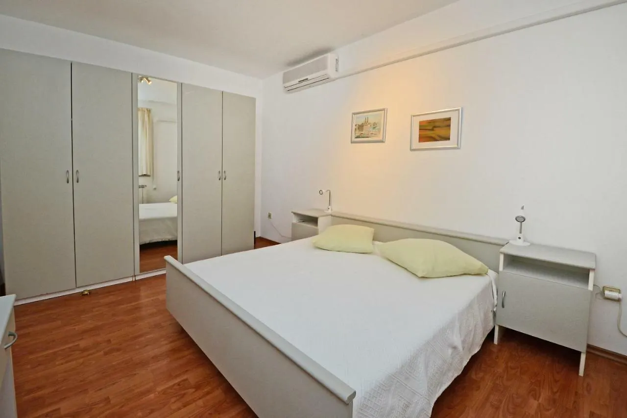 Apartments Pilic Rosini Croatia