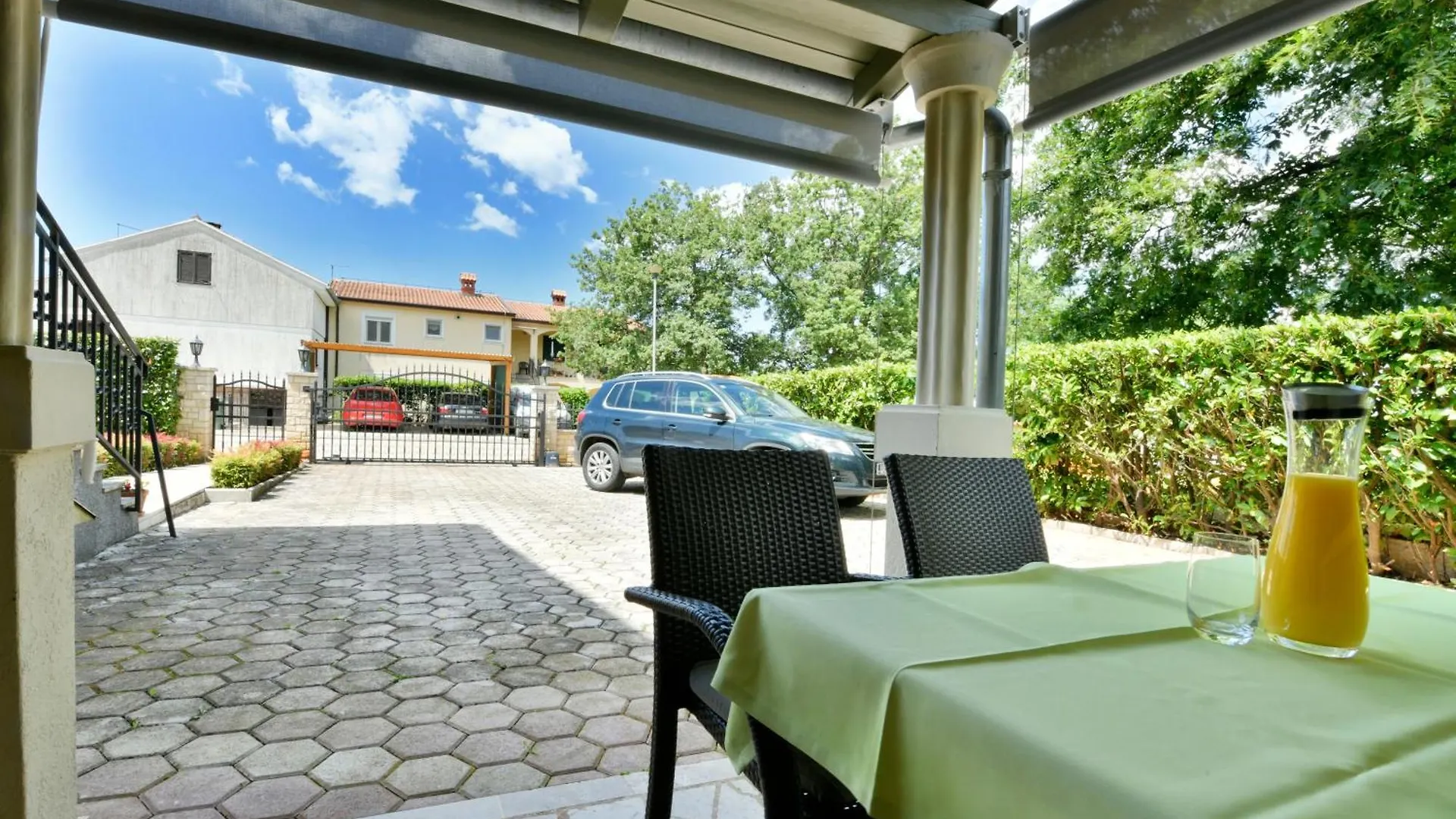 Apartments Pilic Rosini